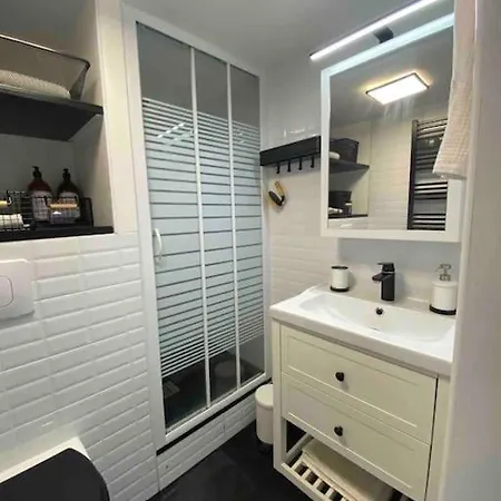 Super Studio Renove A Neuf ! Vue Sur Mer * 아그