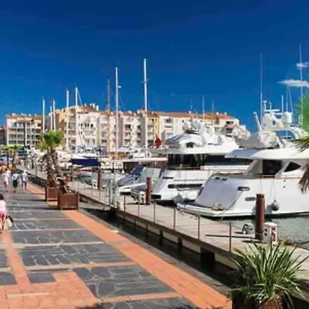 Super Studio Renove A Neuf ! Vue Sur Mer Агд